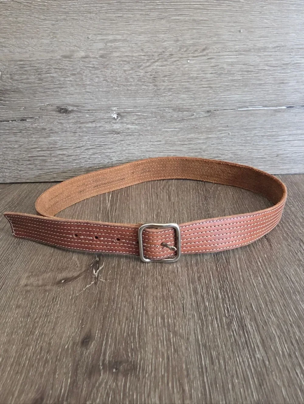 AMERICAN EAGLE BROWN GENUINE LEATHER  STITCHED CASUAL BELT Sz M Unisex